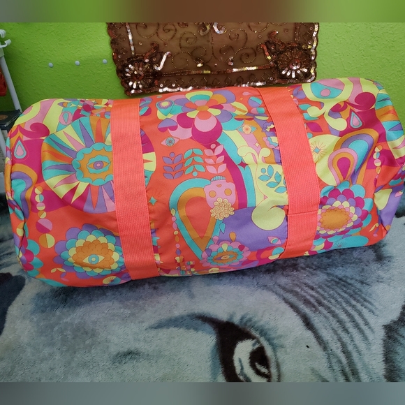 ❇️SALE ❇️ AMIKA Signature Print Large Duffle Bag Psychedelic Neon Print - Picture 6 of 14